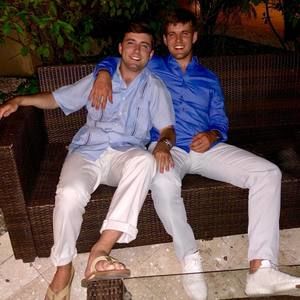 Meet your Posher, Preston